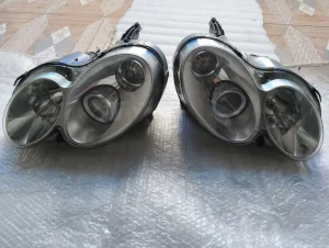 12V 25W D1R Xenon Headlight for Mercedes Benz CLK Convertible (A209) Extracted Halogen Xenon Headlights