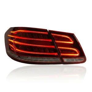 12V Tail Light Car LED Tail Lights for Mercedes-Benz E220 E-Class WDD212