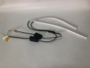 60 厘米柔性 LED 灯带 双色琥珀色顺序转向灯 白色日间行车灯