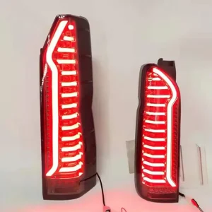 Auto Car Taillights LED Tail Lamp for Toyota Hiace 2020 Plus 05 18