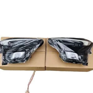 Auto Lighting Car Halogen Xenon Headlights 42854415 42854418 for Buick Encore GX Chevrolet