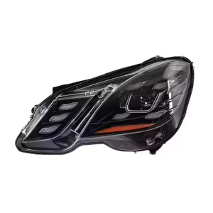 Auto Parts LED Headlight Assembly with DRL & Bi-xenon Projector for Mercedes Benz E-Class W212