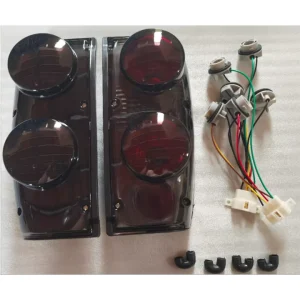 Auto Parts Pickup Trucks Led Tail Lights Tail Lamps for Toyota Hilux RN85