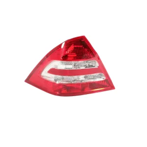 Automobile Replacement Parts Electrical System Stop Signal Function Car Tail Lamp Assembly for C Class W203 Tail Lights