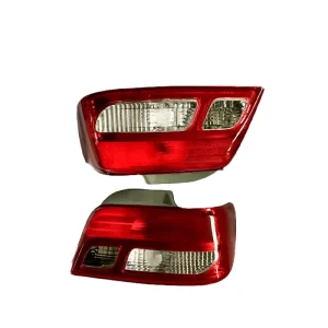 Automotive Car Parts 12V Red Taillight Lamp for AT212