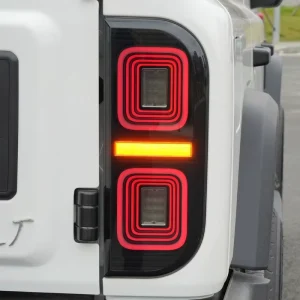 BAIC 212 Tail Light Modification Accessories LED Flowing Light Steering Daytime Running Light Reversing