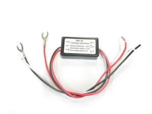 DRL控制器 汽车LED日间行车灯 12 18V 雾灯控制器