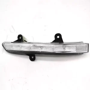 Dongfeng Fengguang 580 SUV 1st Gen Turn Signal Assembly LED Light