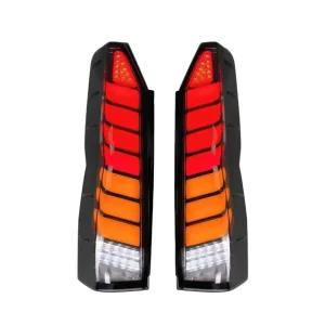 Factory Direct New Style Rear Lamp Turn Signal for Hiace Auto Lighting System Halogen Xenon Clear 12V H4 Bulb Tail