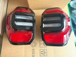 Factory High Quality LED Tail Light Rear Lamp OEM Taillights for Toyota 4Runner
