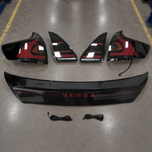 Full Through Trunk LED Rear Lamp With Dynamic Startup Sequential Flow DRL Brake Signal Taillight for Toyota Venza