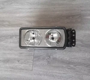 HL YF V166 F 383 384 STRALIS Halogen & Xenon Headlights 504020193/504020189