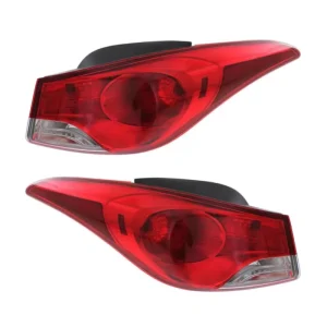 Halogen Tail Lamp for Hyundai Elantra 6000K Color Temperature H11 Bulb Shape 24V on Driver and Passenger Side