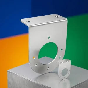 Heavy Duty Steel Bracket for Truck LED Auxiliary Light Custom Metal Fabrication Vehicle Light Mounting Hardware Supply
