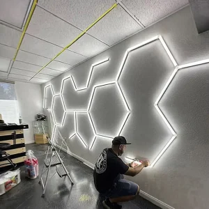 Hexagonal LED Light for Car Showrooms Car Detailing Tuning Workshop Honeycomb LED Light Work Light for Office White AC