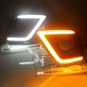 皮卡车改装套件照明系统 LED DRL 前日间行车灯 适用于 Hilux Revo