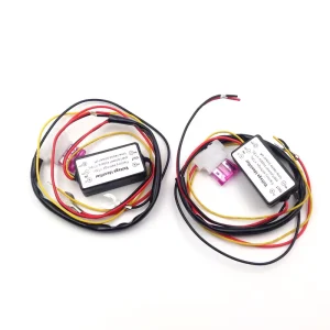 汽车 LED 日光 DRL 关闭调光控制器 LED DRL 控制器线束 LED 日间行车灯 DRL 继电器电缆线束