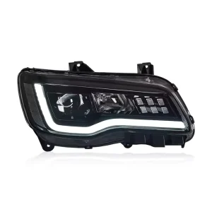 LED Projector Lens Headlight Assembly for Chrysler 300C with DRL Daytime Running Light Auto Accessories