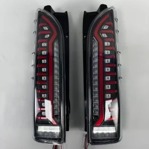 LED Tail Light for Toyota Hiace Mini Van Bus Auto Parts Vehicle Accessories Car Body Kits Fog Lamp signal Brake