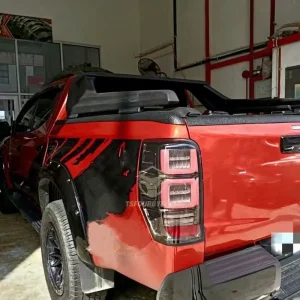 Pickup Truck Body Conversion Kit Lighting Systems Car Lights LED Tail Lights Brake Lights for Triton L200 Strada