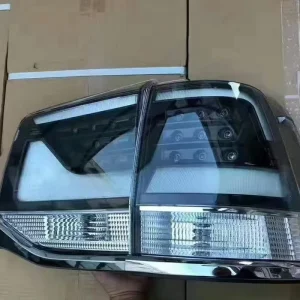 Red Rear Taillight Brake Light and Reverse Light Assembly for Land Cruiser LC200