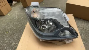 Replacement Headlight Assembly for 906 Van Models 9068202861 9068202961