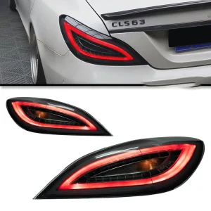 Suitable for 12-17 Benz CLS W218 Red LED Scanning Running Light Towing Cable Turn Signal Rear Taillight Assembly