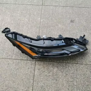 Suitable for 17 Nissan X Trail Headlights with Low end Halogen Daytime Running Lights