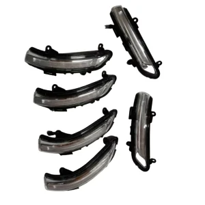 Suitable for Changan Hunter Pickup Peugeot Landtrek Rearview Mirror Turn Signal