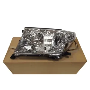 Suitable for Toyota Landcruiserfj200 Headlights with Phantom 81170-60c52 81130-60c82 Car Headlights