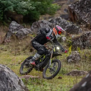 Sur Ron Lbx Surron X Bike Light Bee X 10000W High Power 72V Battery System Electric Bike UK US in Stock