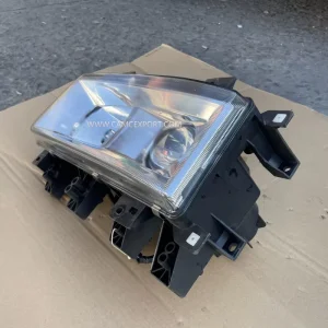 Top Quality Headlamp Left Headlight Assembly Auto Parts Truck Lamp Halogen Lamp